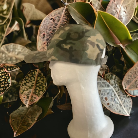 Camouflage Adjustable Strap-back Cap Green  Twill Cotton no brand.EUC - Picture 6 of 6